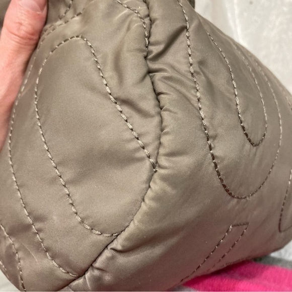 Marc by Marc iacob quilted gray nylon barrel duffel bag - Picture 12 of 12